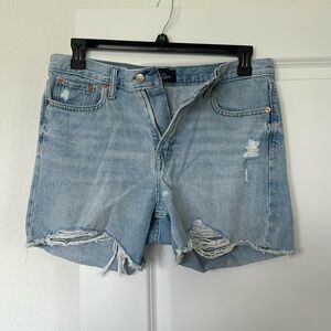 COPY - Gap Boyfriend shorts